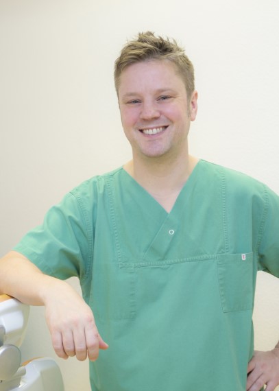 Dr. Tomas Angelus Zahnarzt